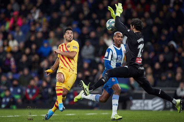 亚运会-中国男篮大胜中国香港 3战全胜晋级8强